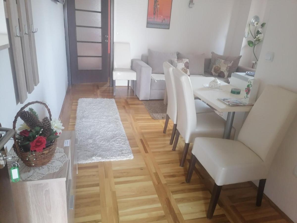 Apartmani Tarsko Sunce Kaludjerske Bare Bagian luar foto